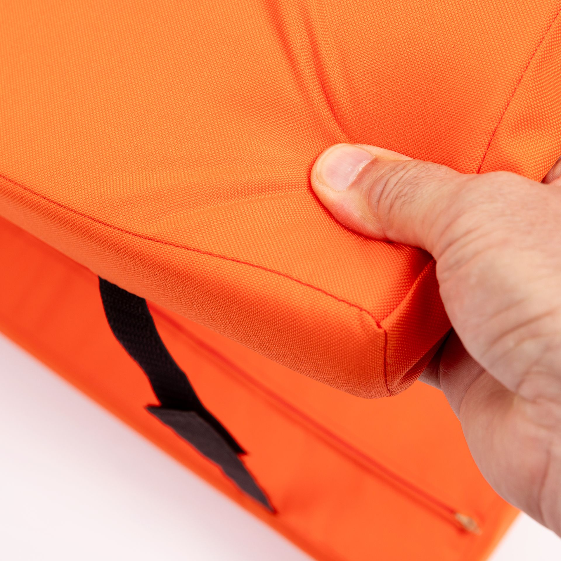 inCase, Schaumstoffschutz für Feuerlöscher