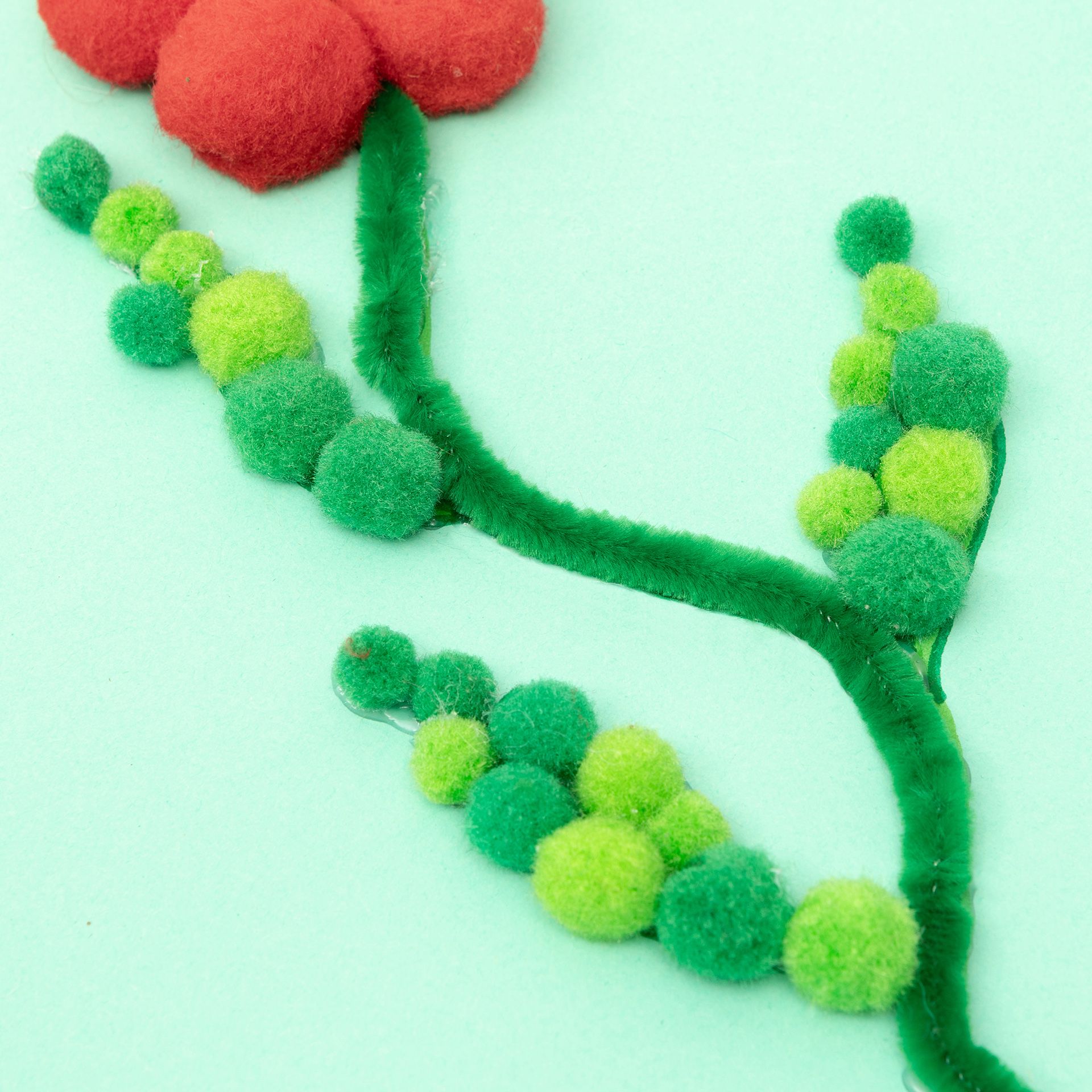 Pompons, klein, 11 Farben, 2 Größen, 500 Stück