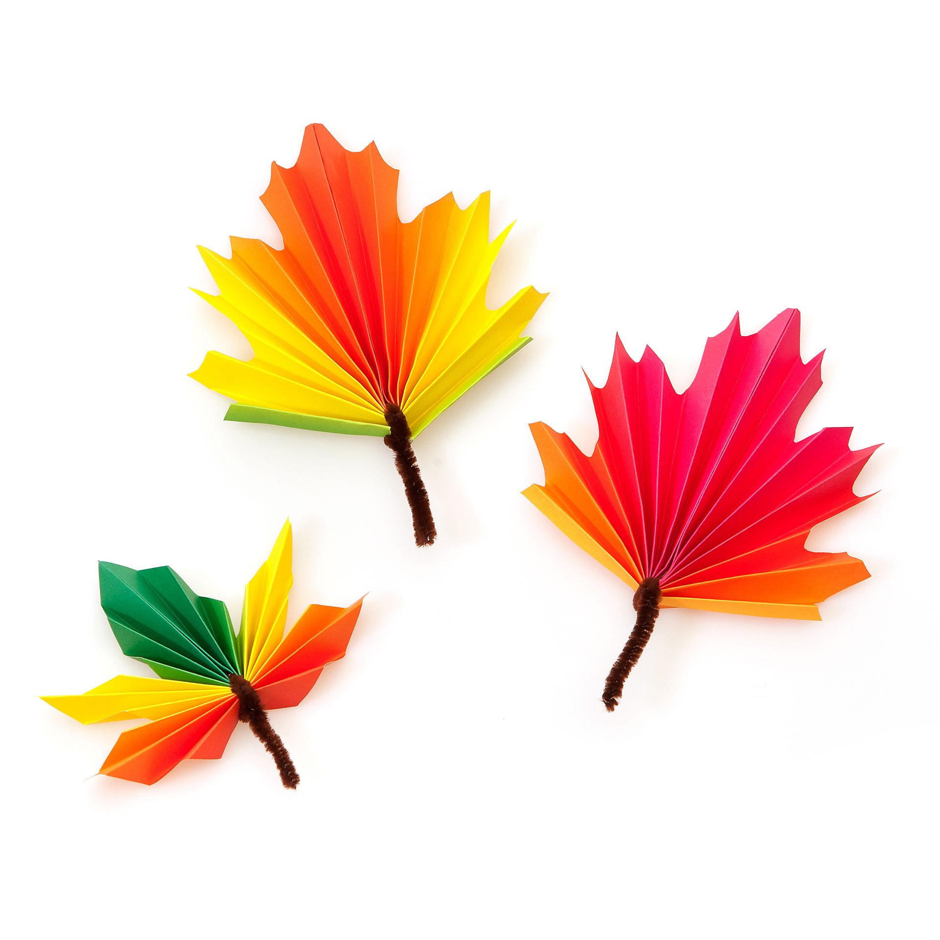 K200 g/m², 50x70cm, 12 Bogen, Regenbogenkarton