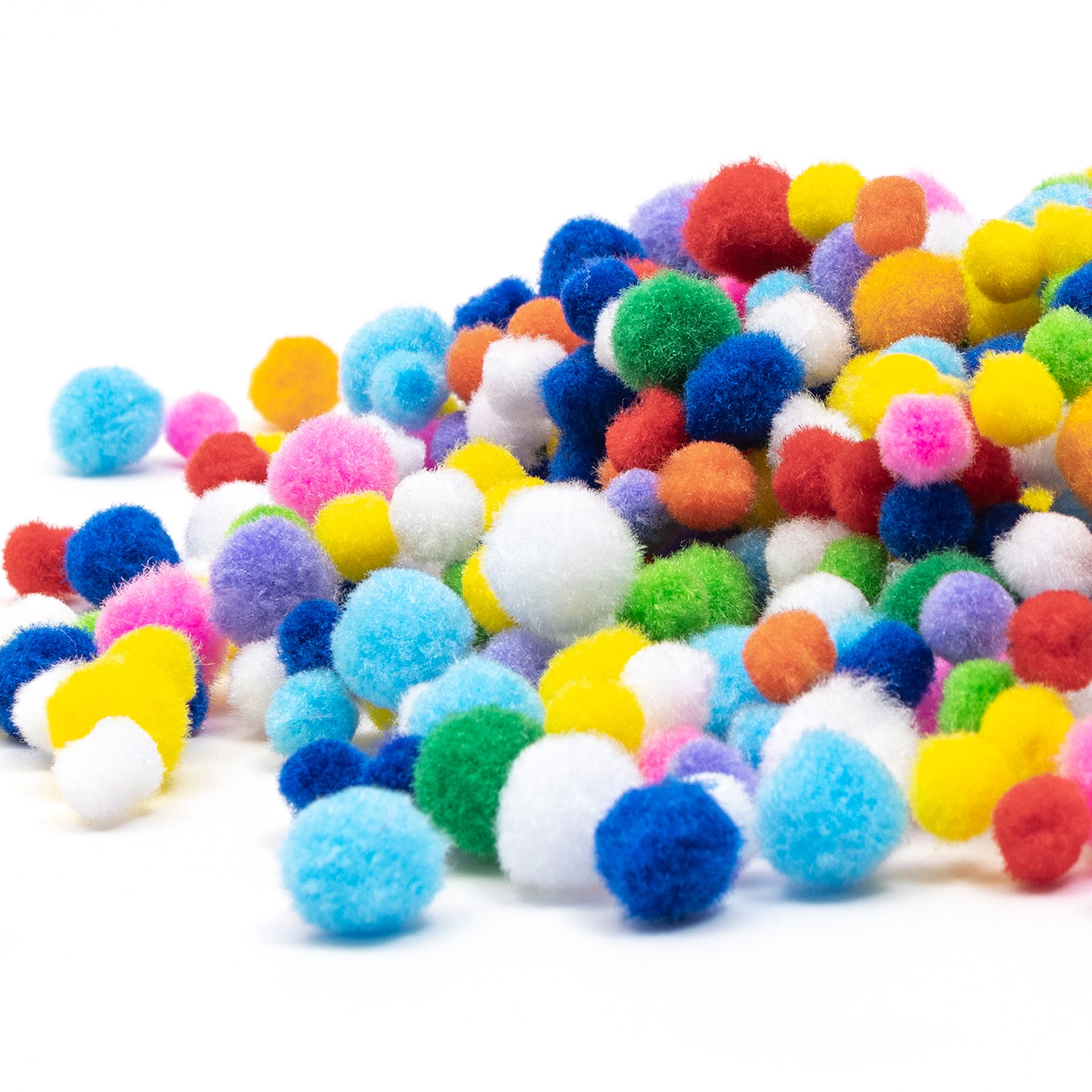 Pompons, klein, 11 Farben, 2 Größen, 500 Stück